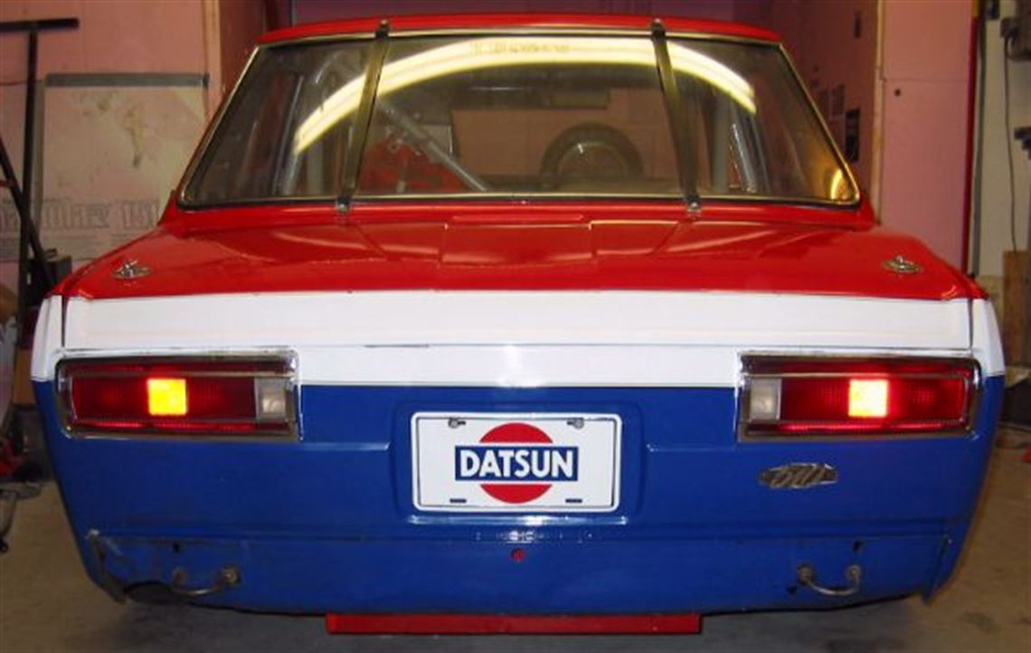 1969-datsun-510-b-sedan