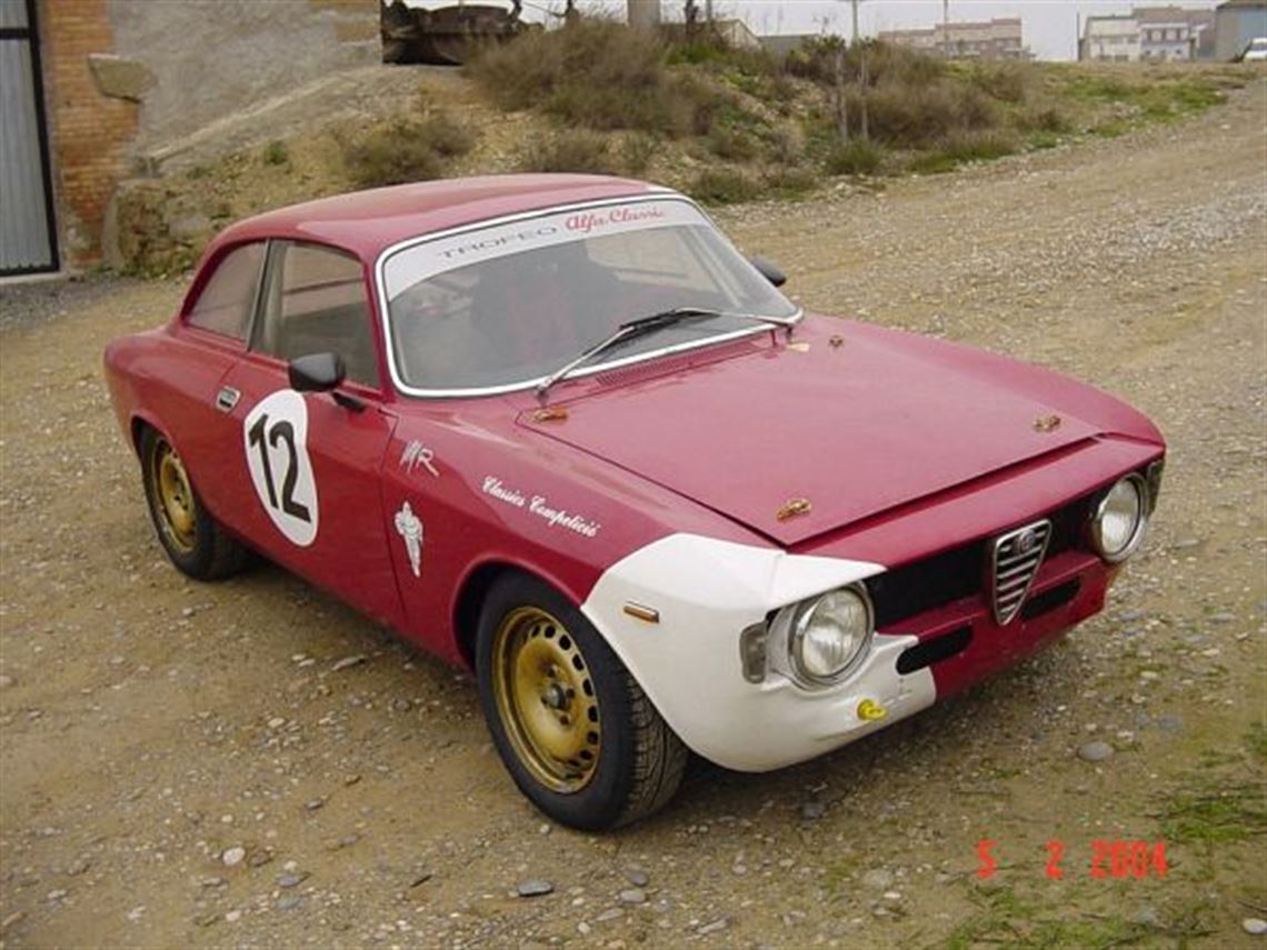 1965-alfa-romeo-giulia-gt-sprint-1600-cc