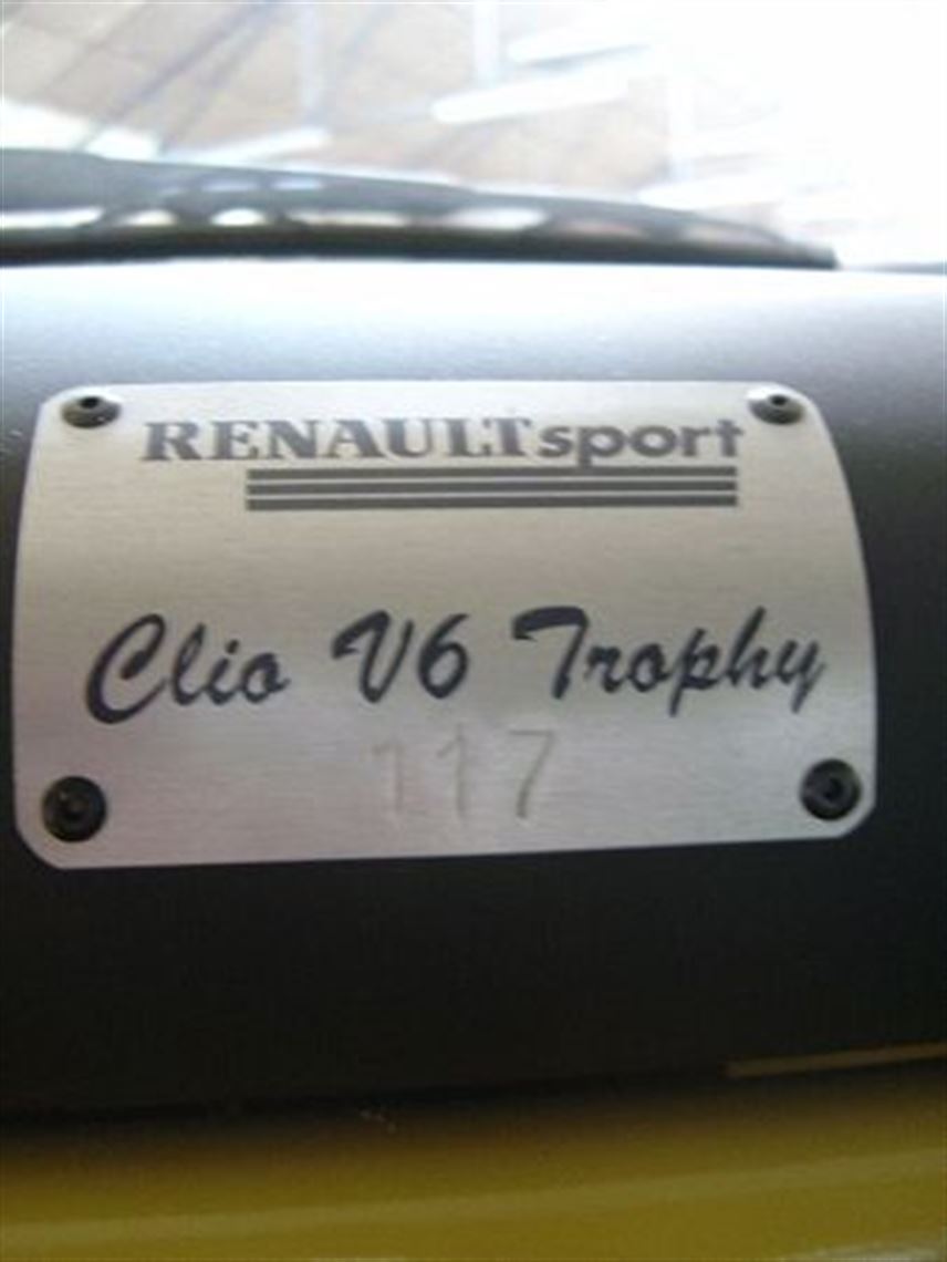 1999-renault-v6-trophy