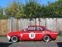 1964-alfa-romeo-gta-replica-race-readyuk-road