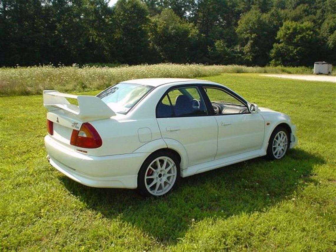 2000-mitsubishi-lancer-evolution-vi-rs2-tommi