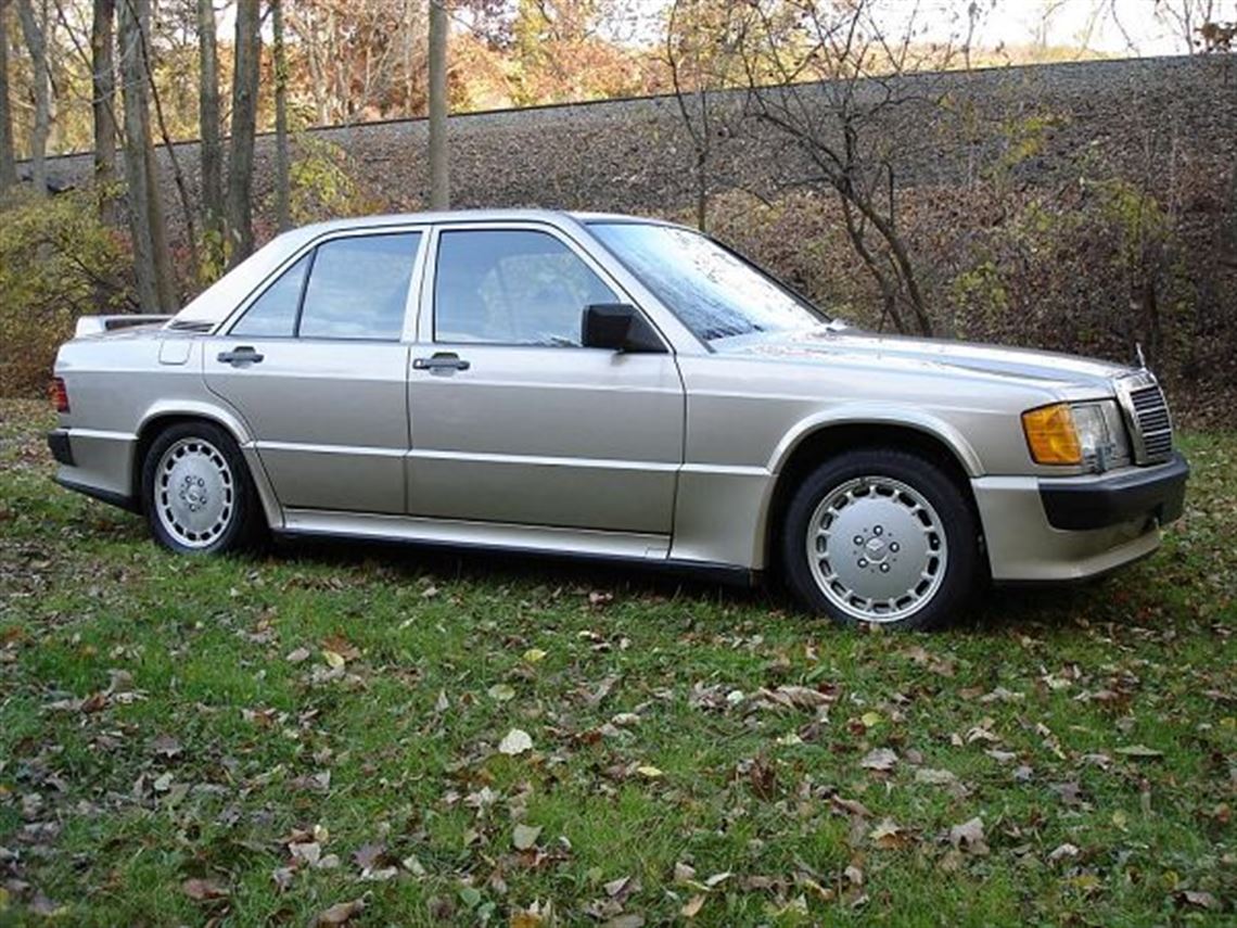 1987-mercedes-benz-190e-23-16v