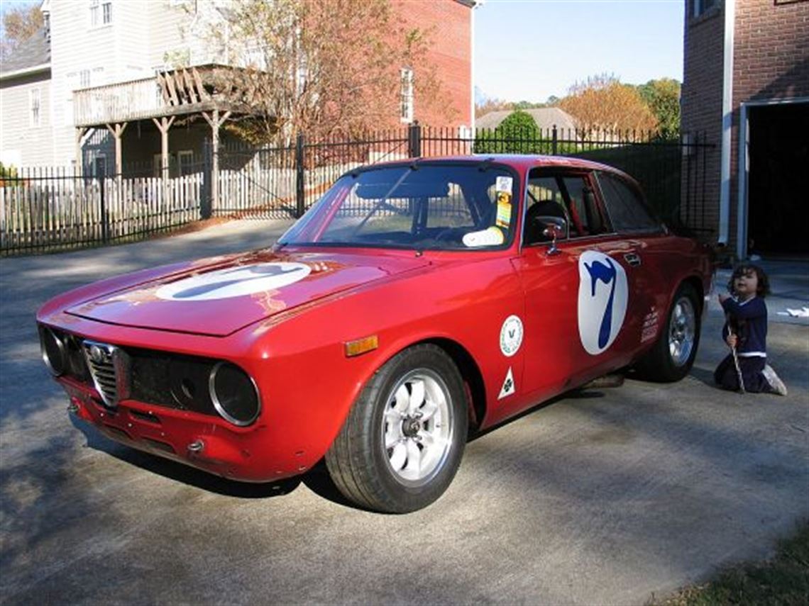 1972-alfa-romeo-gtv