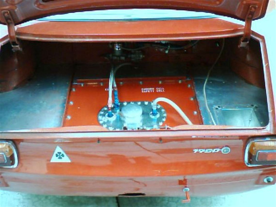 1969-alfa-romeo-gtv-vintage-racer-engine-need