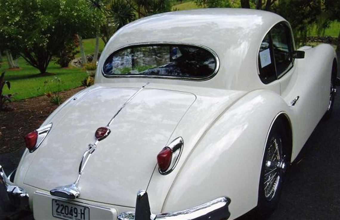 1956-jaguar-xk140-fixed-head-coupe-concours-r