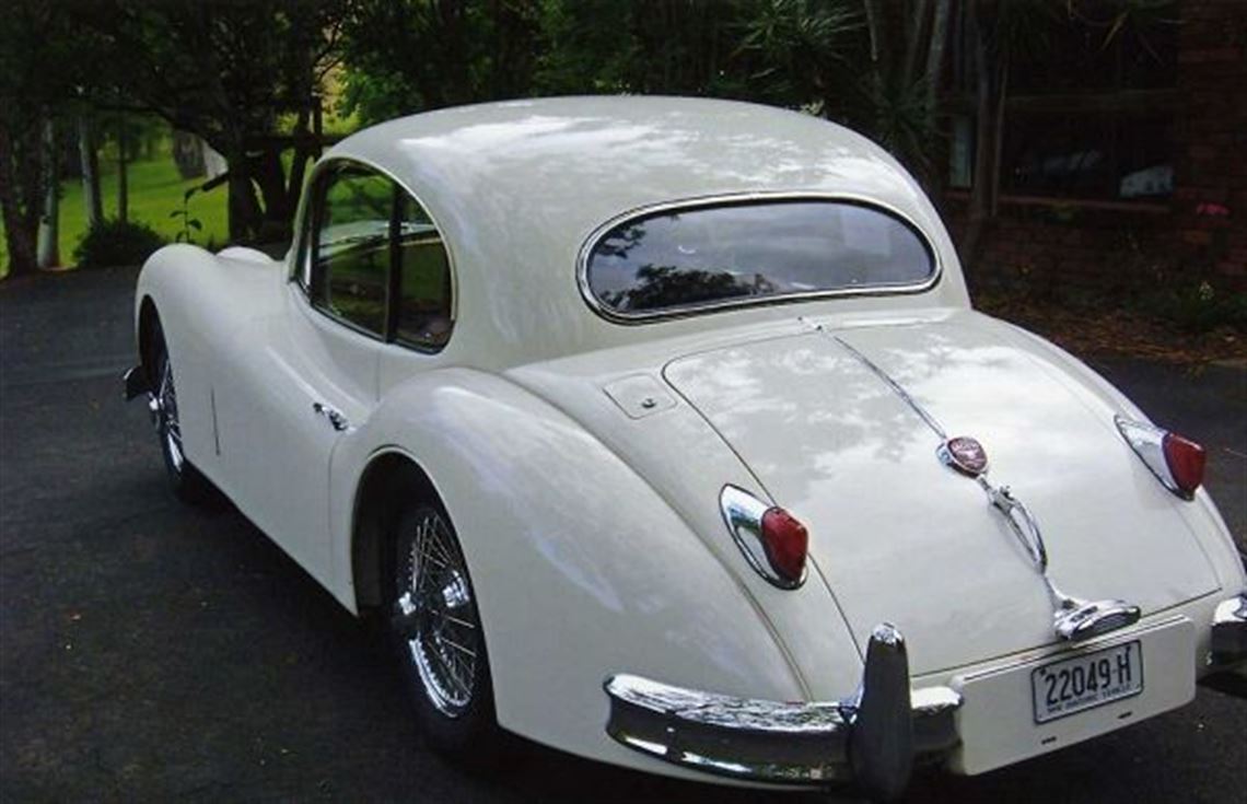 1956-jaguar-xk140-fixed-head-coupe-concours-r