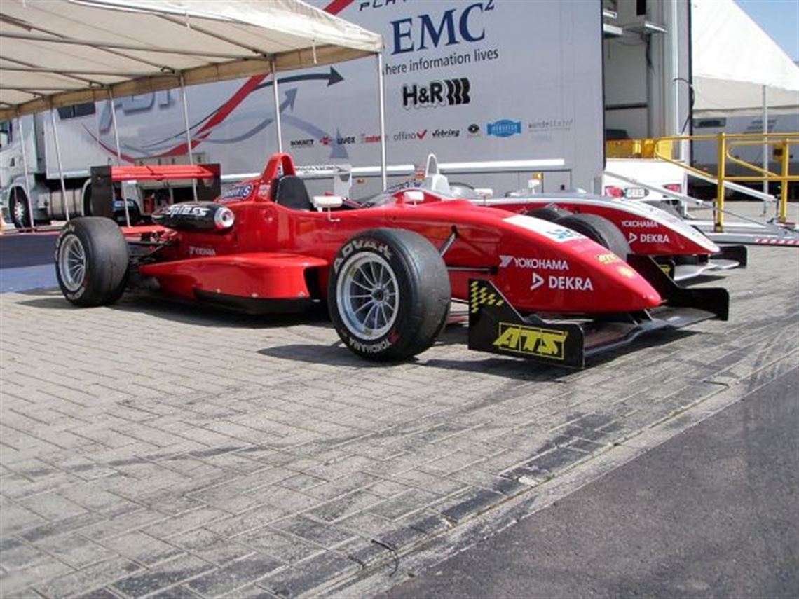 2002-dallara-f304-opel-spiess-fami-f3-car-cpl