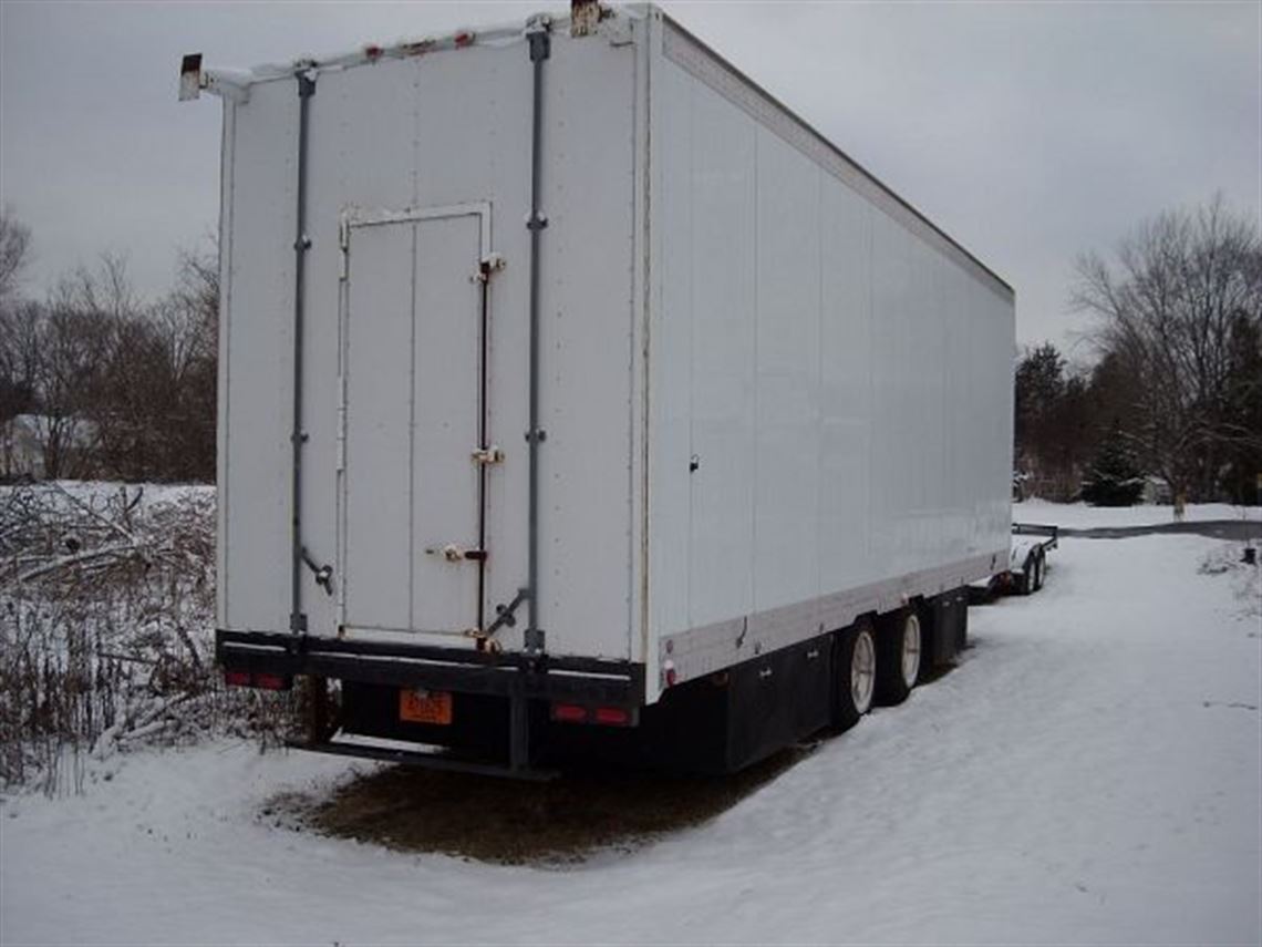 1993-freightliner-1993-semi-7car-no-cdl-27000