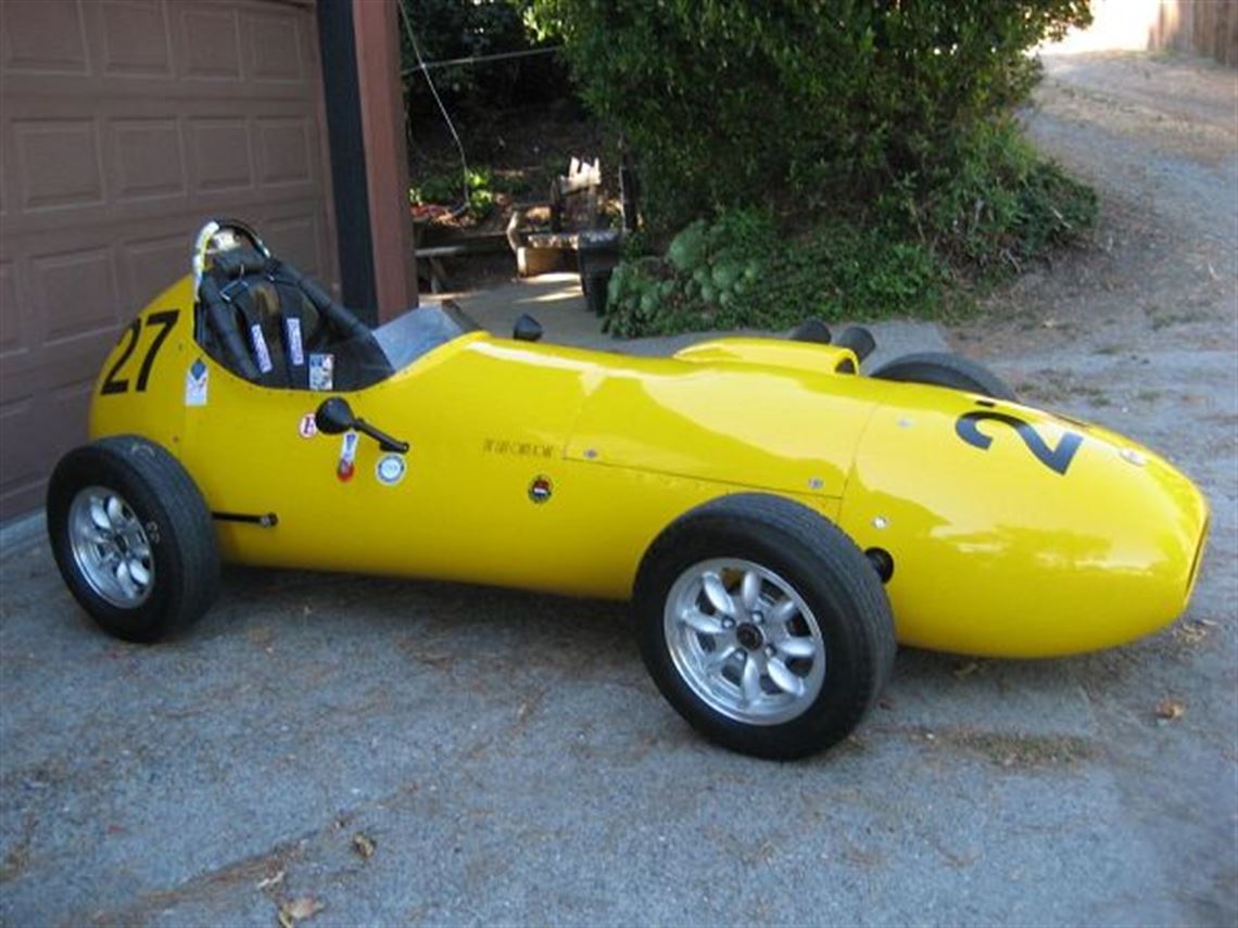 1959-sadler-formula-junior-restored-race-car