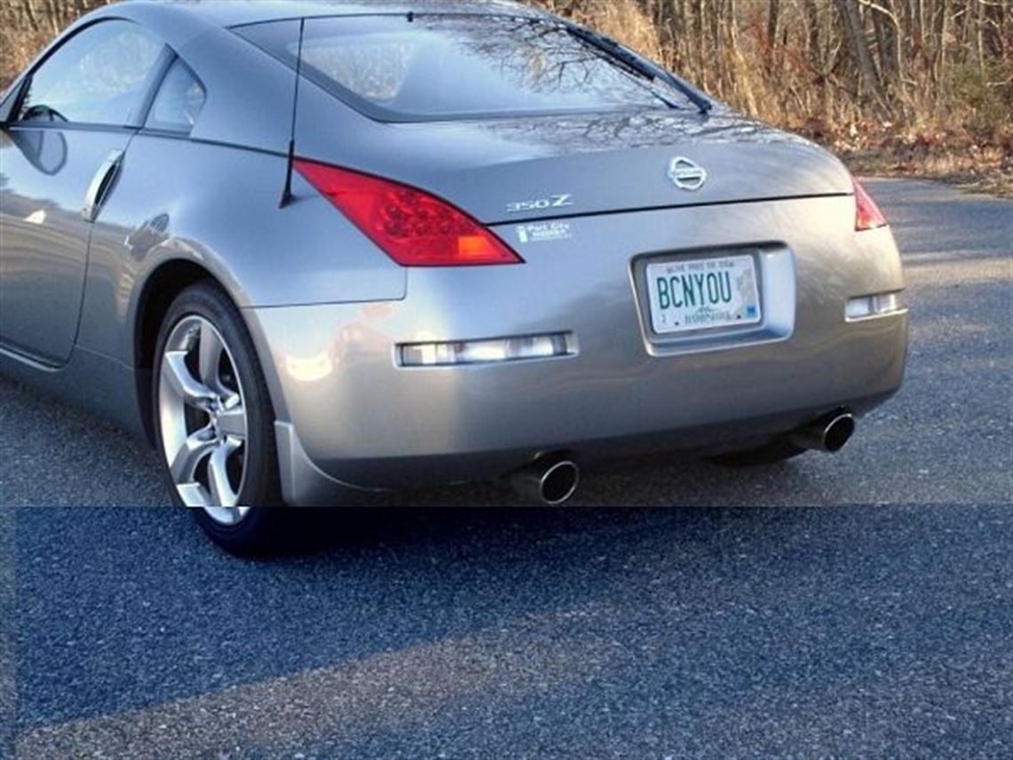 2006-nissan-350z-touring-coupe