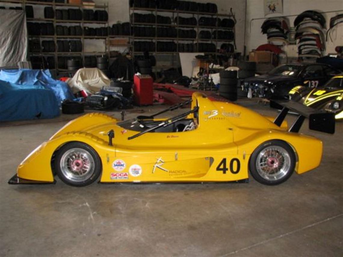 2004-radical-sr3-right-hand-drive-no-high-dow