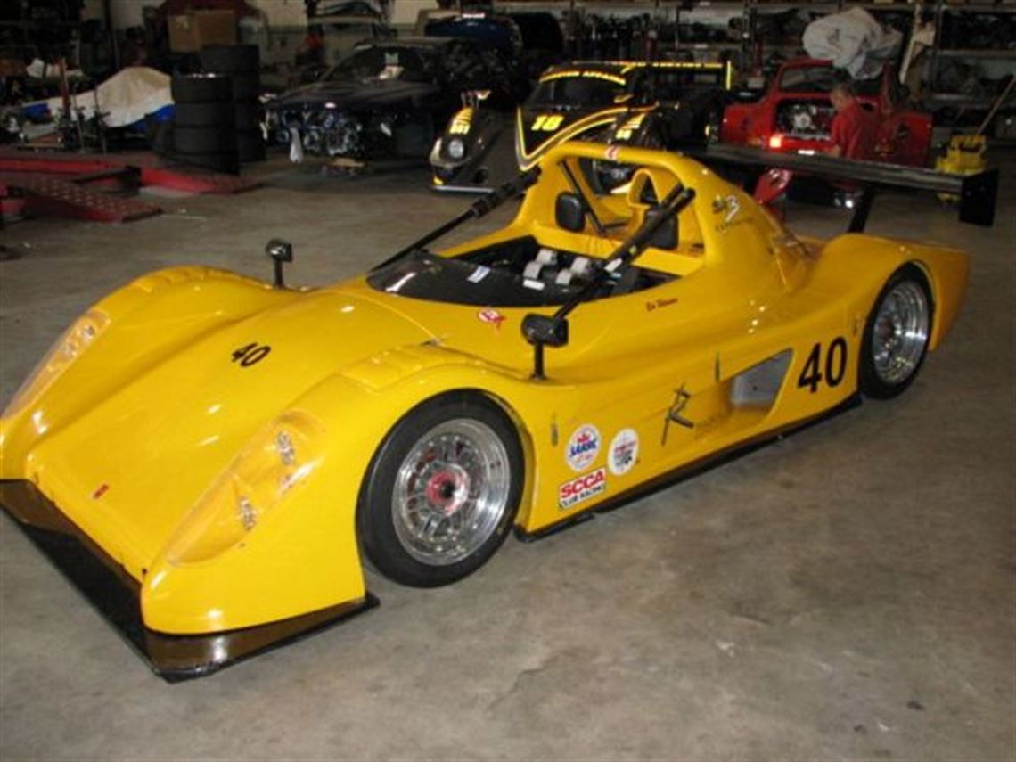 2004-radical-sr3-right-hand-drive-no-high-dow