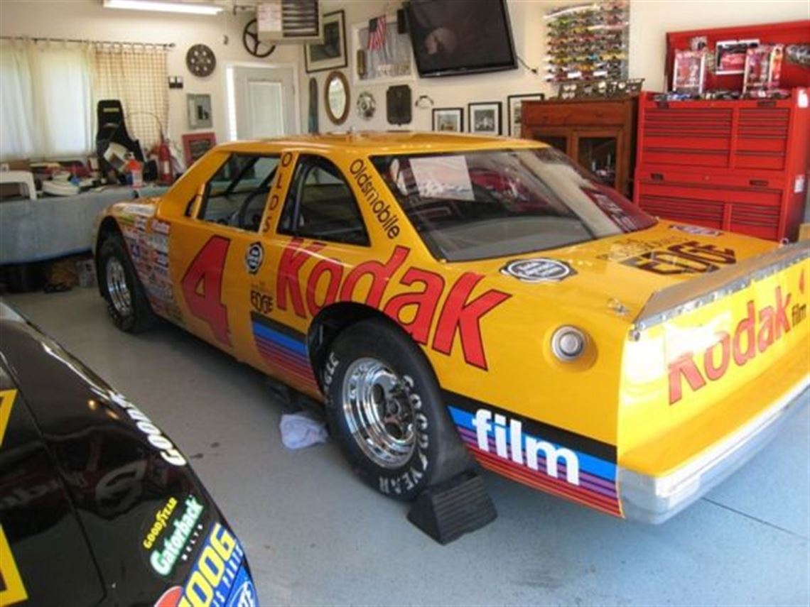 1986-oldsmobile-winston-cup-morgan-mcclure-ko