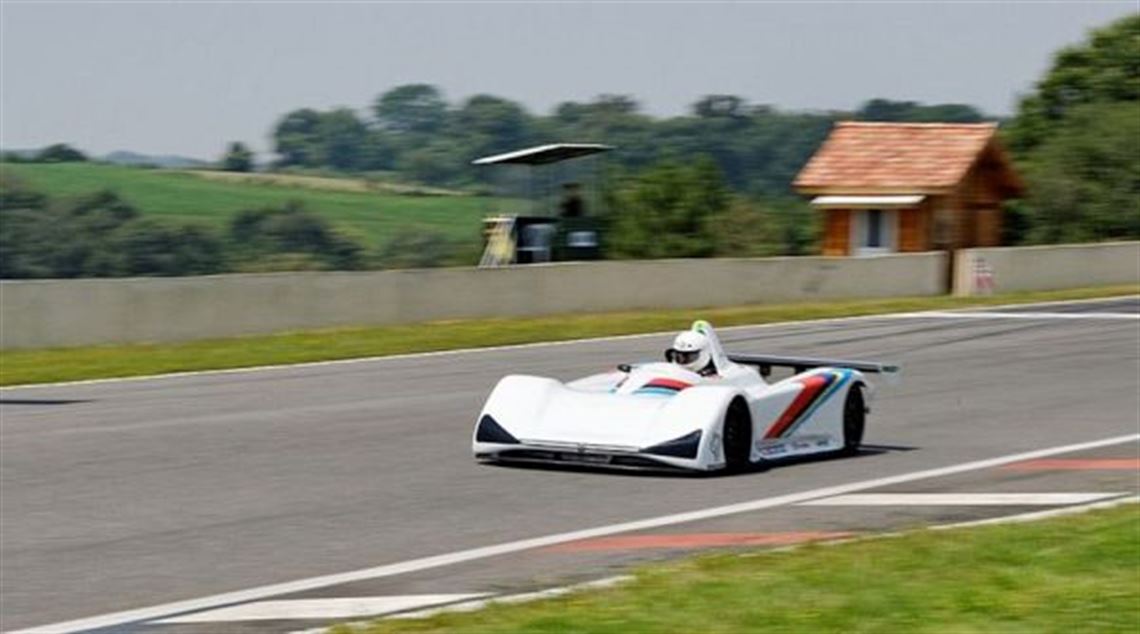 1992-peugeot-905-spider-martini-mk64