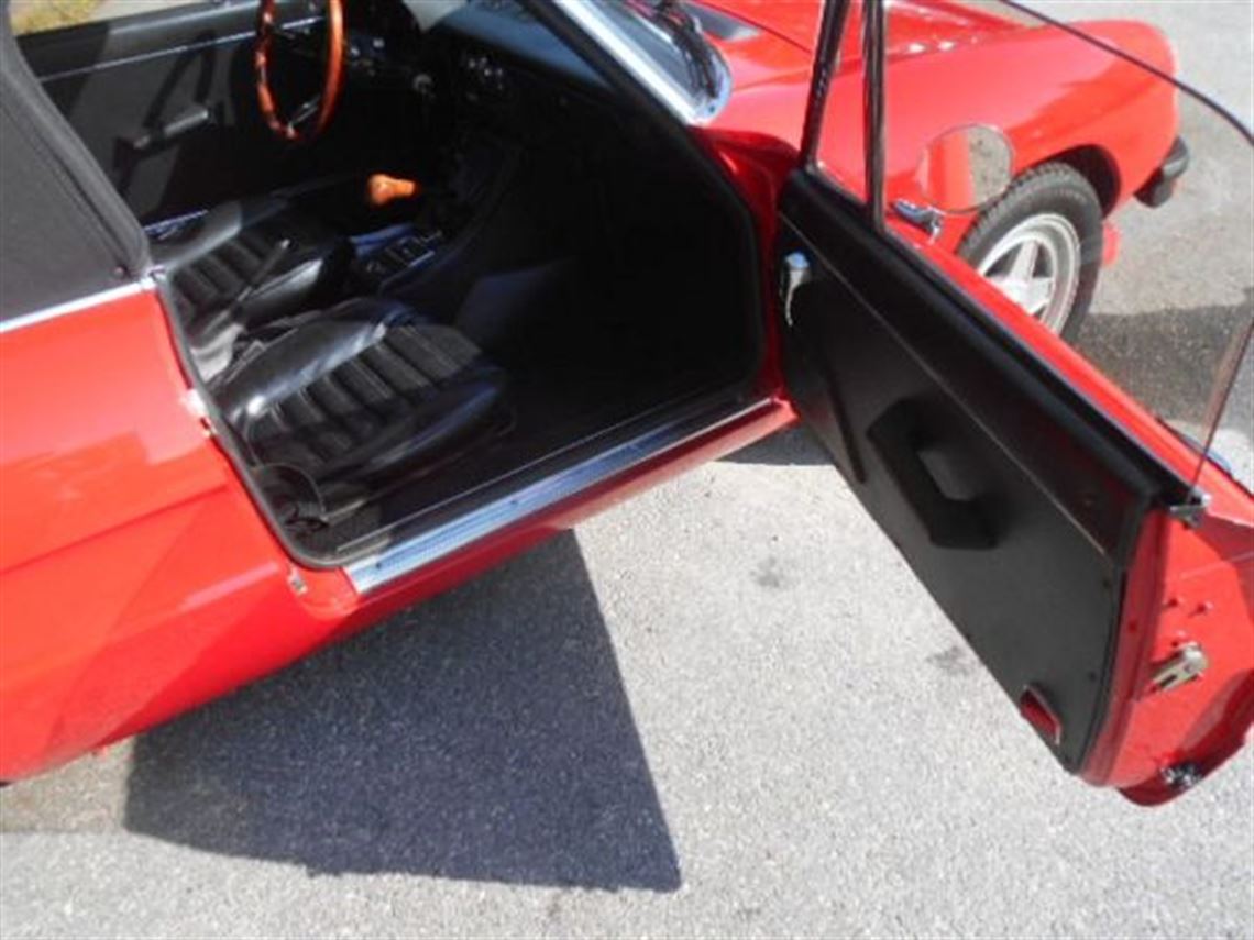 1981-alfa-romeo-alfa-romeo-spider-veloce