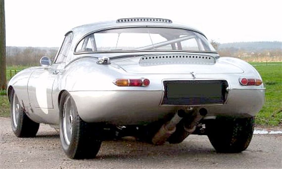 1963-jaguar-e-type-lightweight-reproduction-r