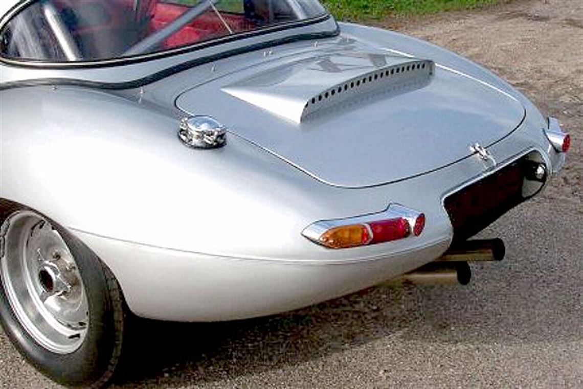 1963-jaguar-e-type-lightweight-reproduction-r