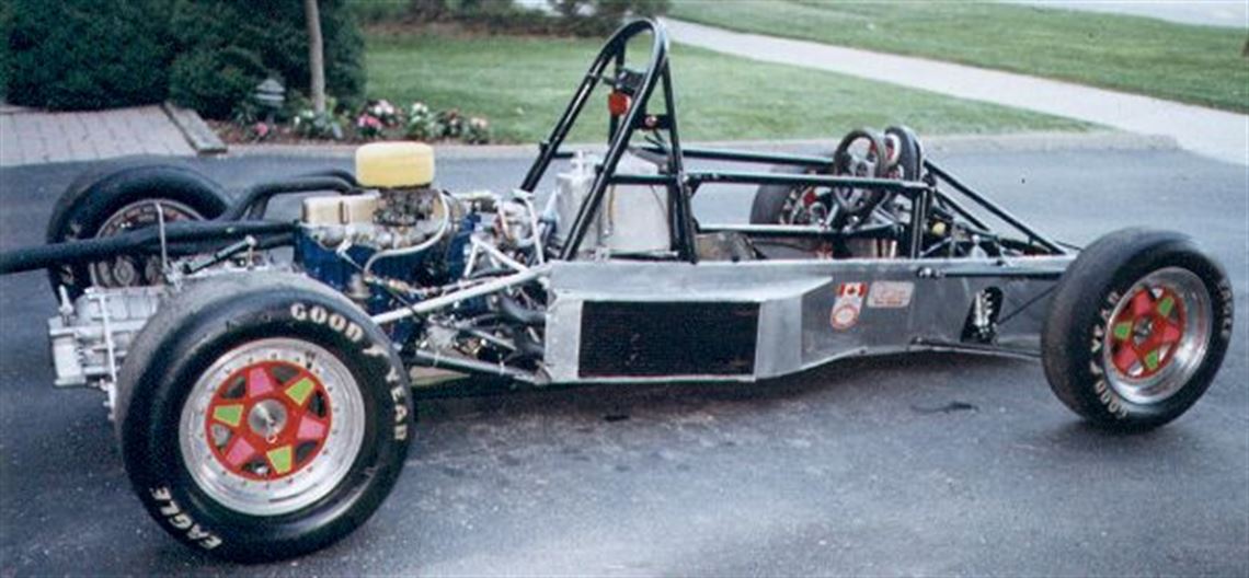 1984-tsunami-formula-ford-1600