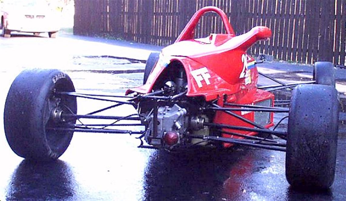 1993-vector-formula-ford