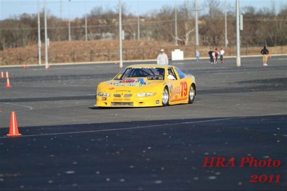 1998-pontiac-grand-prix-gt-1-leighton-reese-t