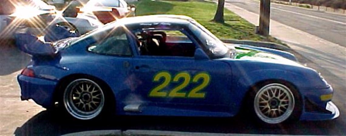 1995-porsche-911-race-car