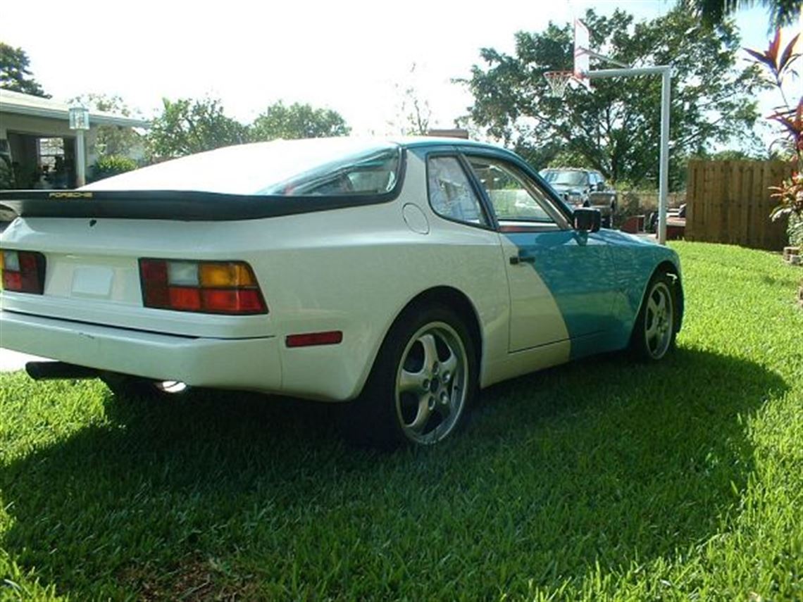 1988-porsche-944