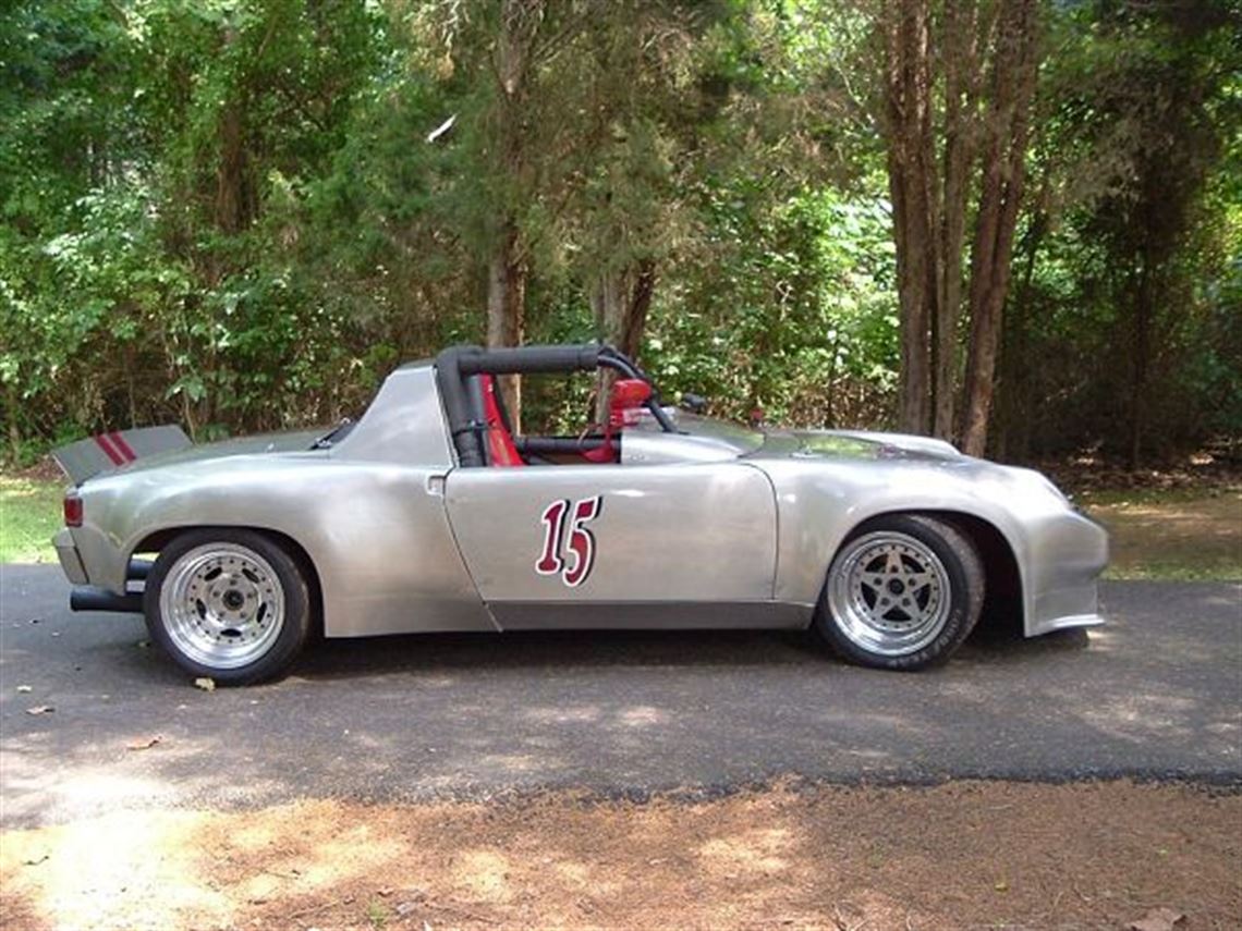 1970-porsche-9146racecar-4hours-on-engine-rac