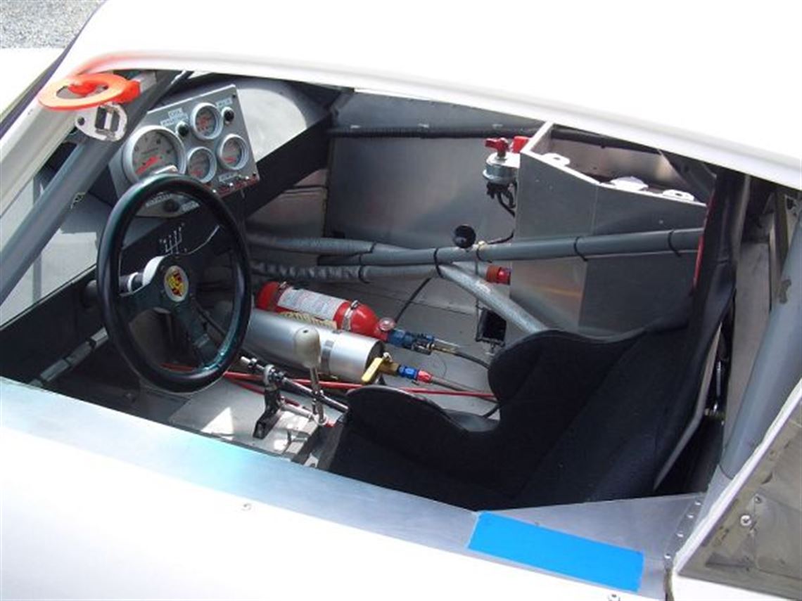 1974-porsche-911-rsr-wide-body-replica