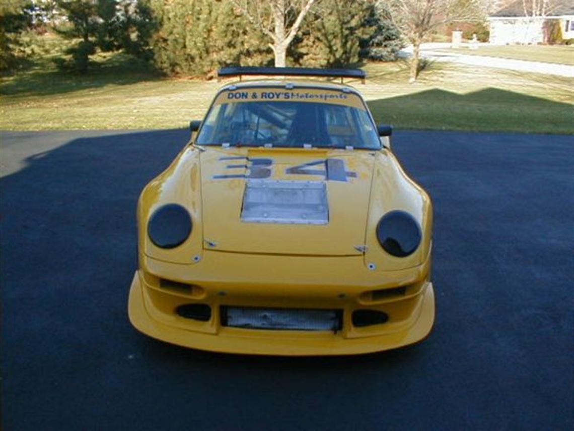 1997-porsche-911-race-car