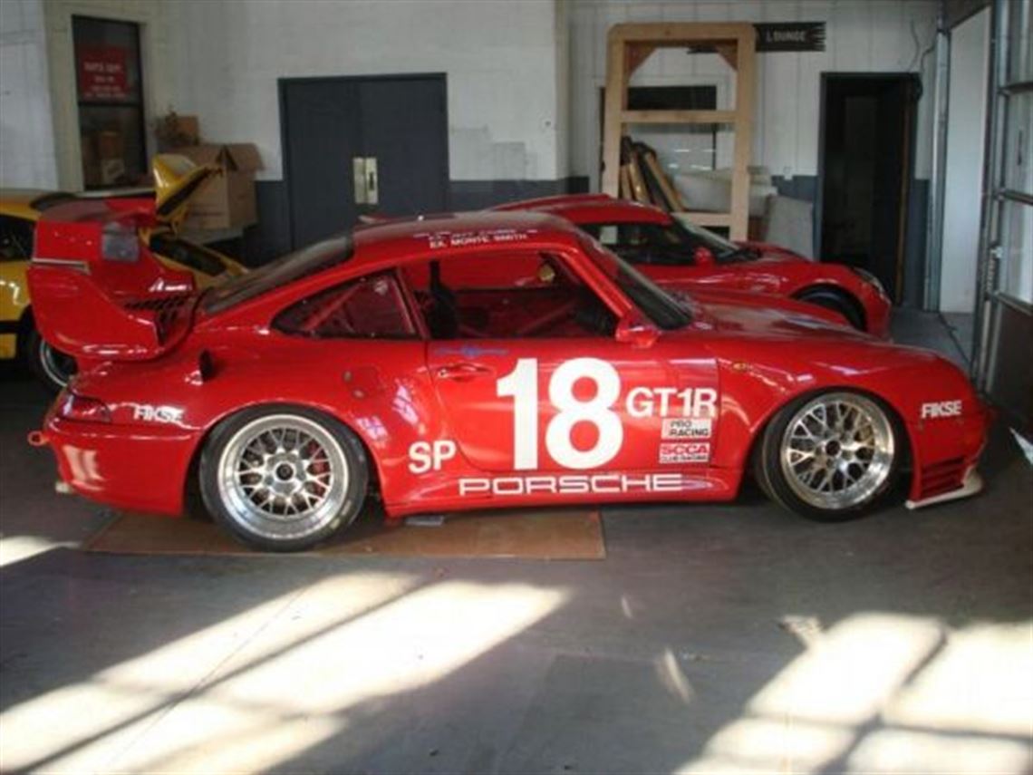 1996-porsche-993-twin-turbo-695-hp-racecar-aw