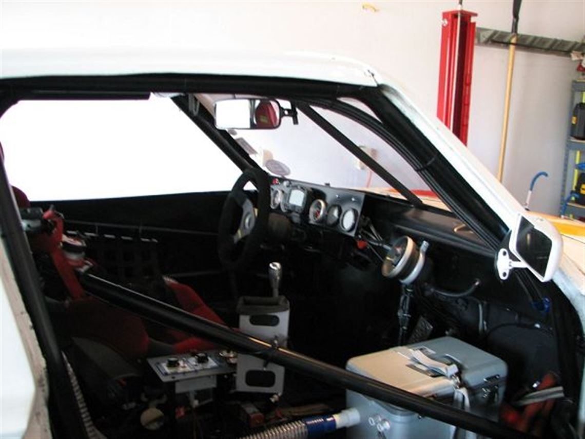 1974-porsche-9146-race-ready