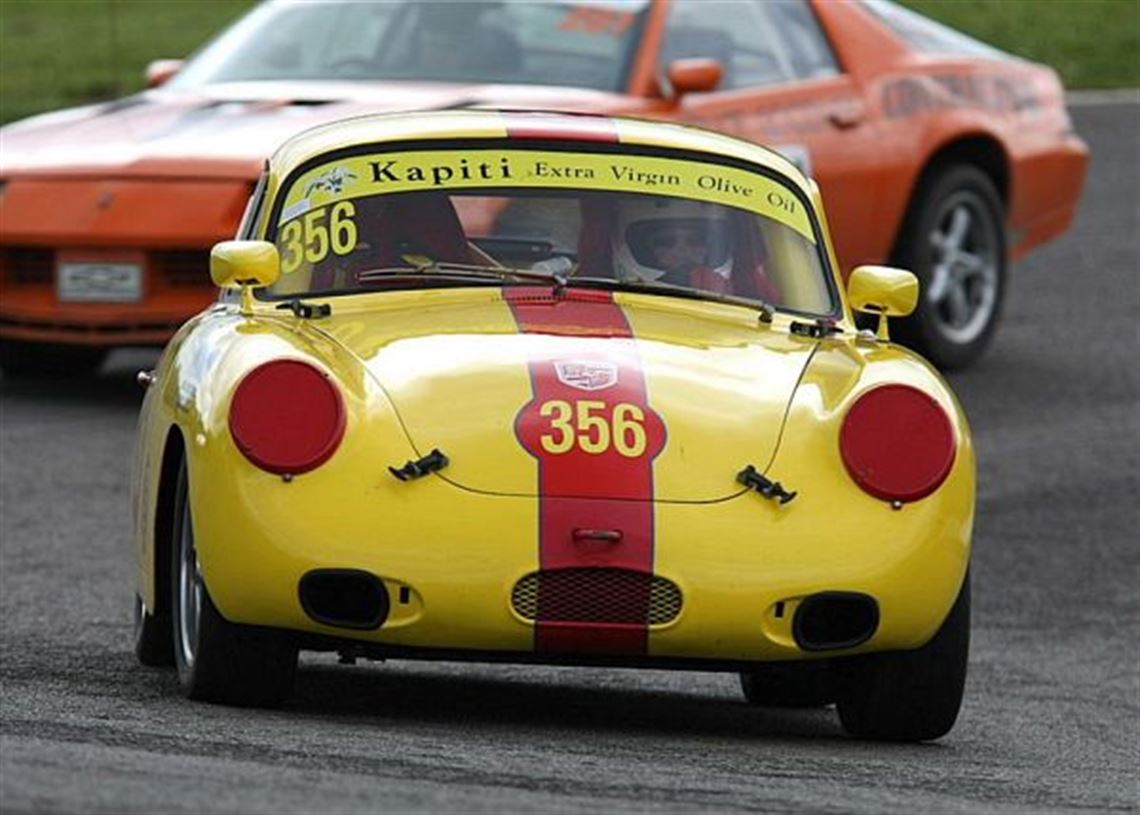 1962-porsche-356b-ruetter-t-6-coupe