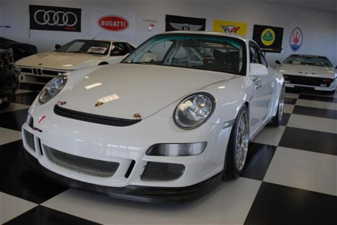 2005-porsche-997-supercup