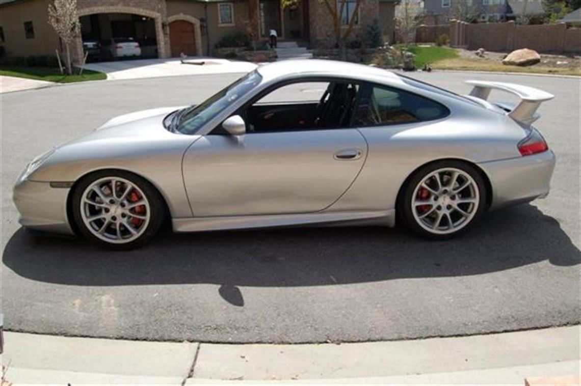 2004-porsche-gt3