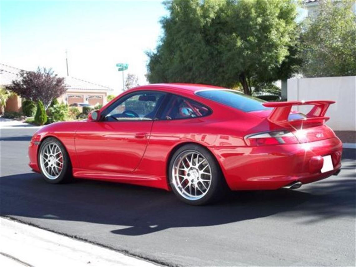 2005-porsche-911-gt3