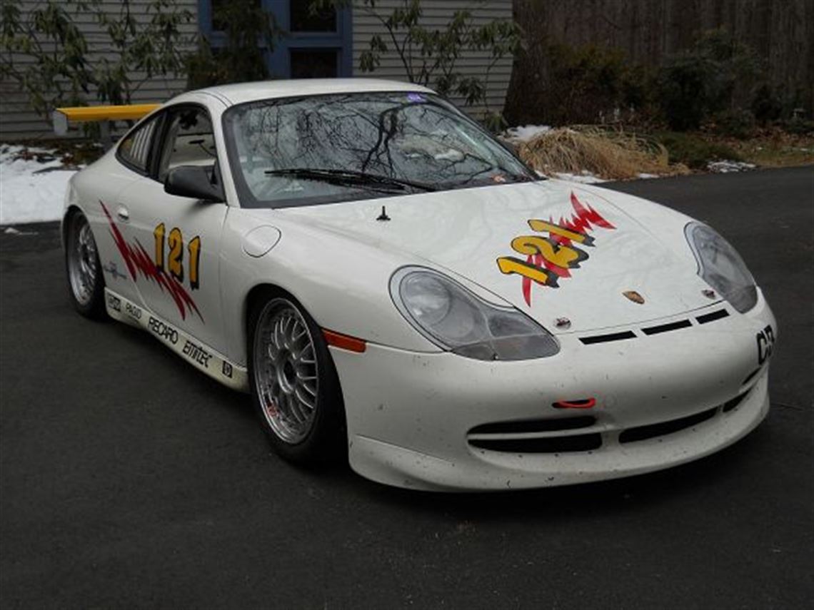 2001-porsche-gt3-cup-car