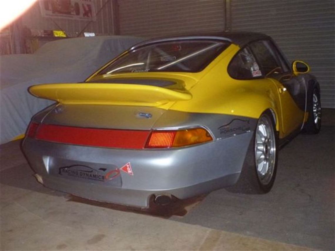 1995-porsche-993-turn-key-race-car