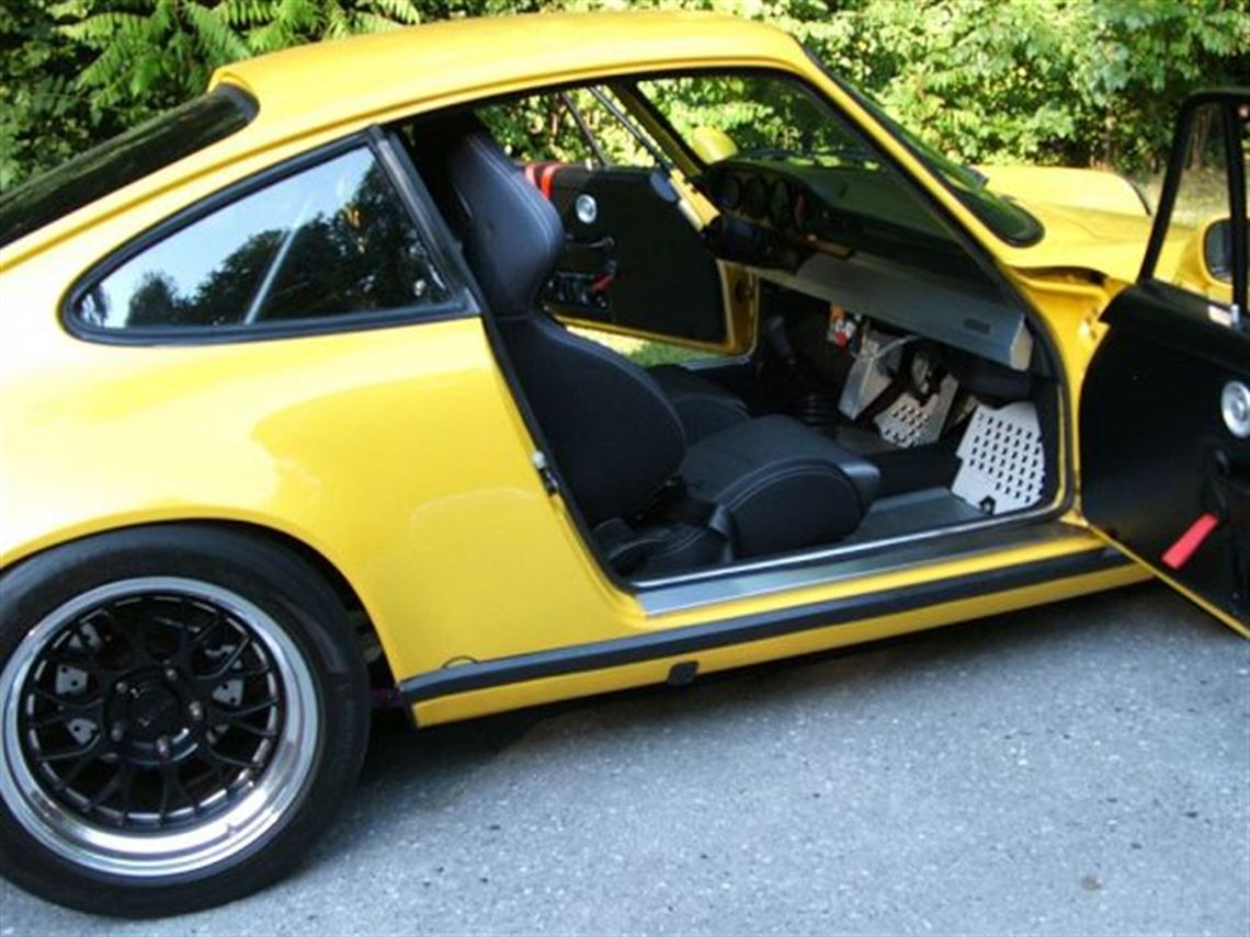 1985-porsche-carrera-32-ltr-track-day-edition