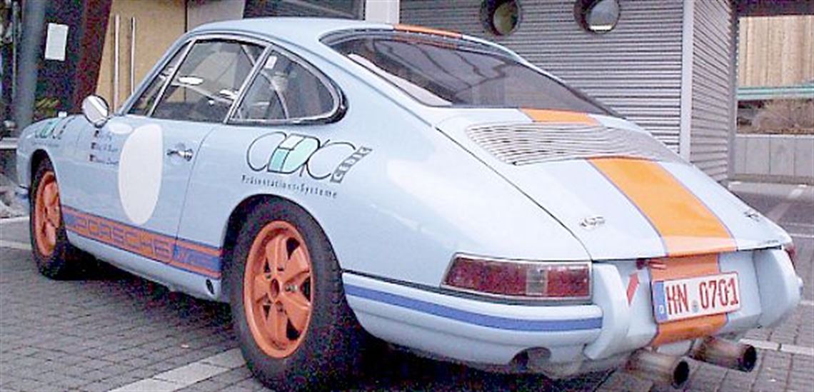 1965-porsche-911-race-car