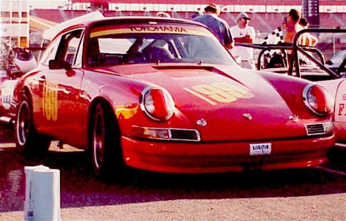 1968-porsche-911-vintage-production-racer