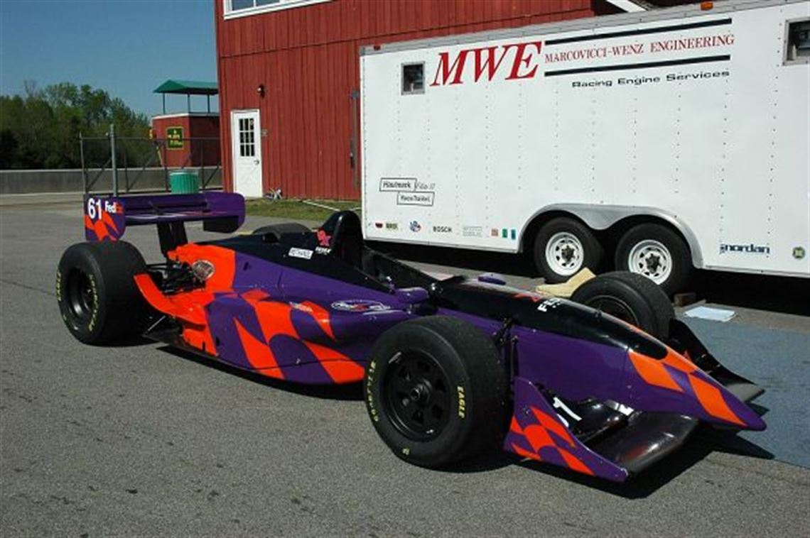 1996-reynard-champcar-fedex