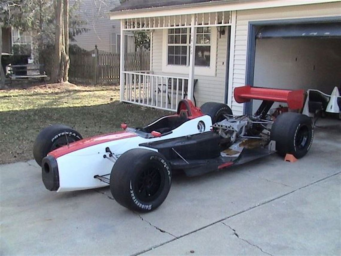 2000-reynard-2ki-roller