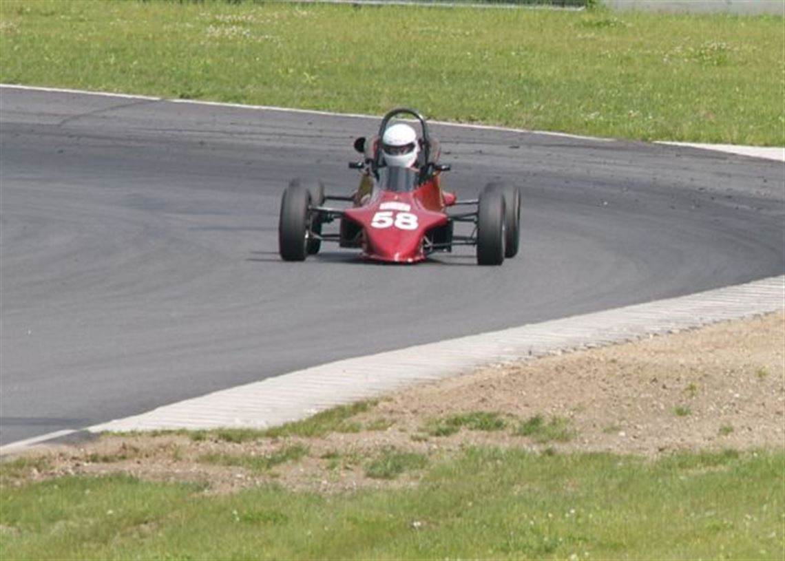 1983-reynard-ff83-chassis-modified-for-tall