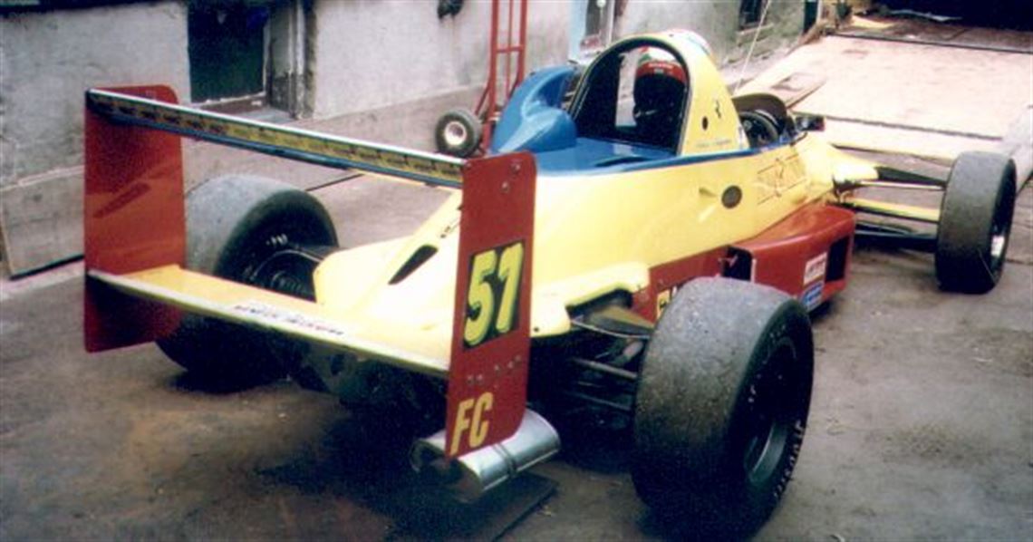 1988-reynard-f2000formula-continental