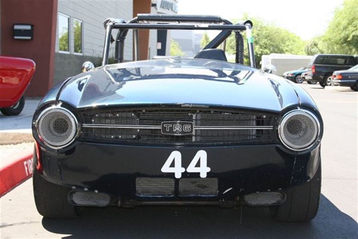 1969-triumph-tr6-vintage-racer---ready-to-run