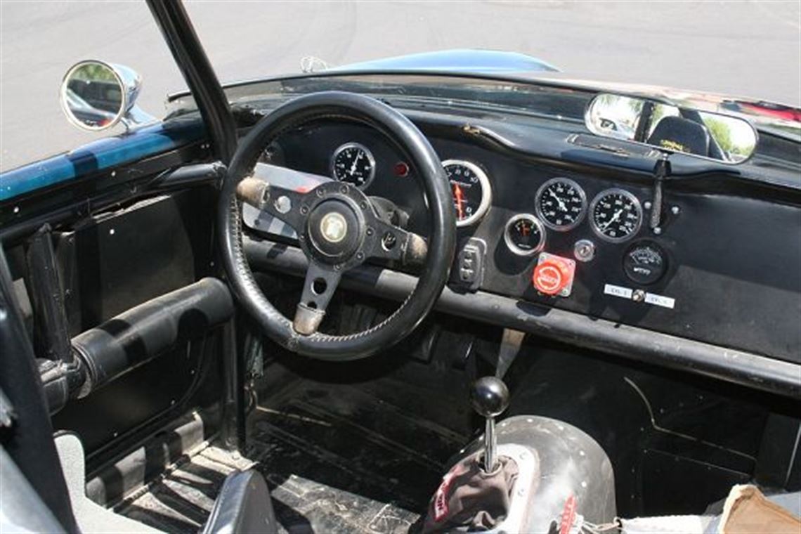 1969-triumph-tr6-vintage-racer---ready-to-run