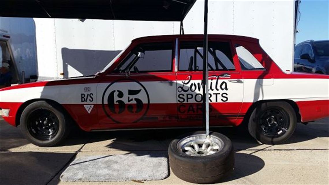 1965-triumph-2000-car-is-sold-sedan-race-read