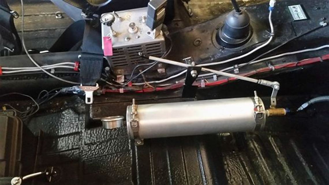 1965-triumph-2000-car-is-sold-sedan-race-read