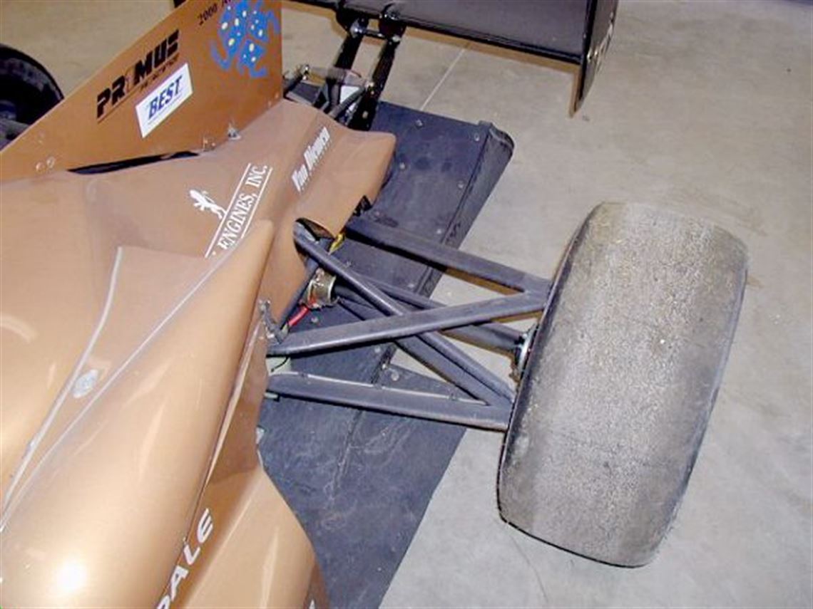 1995-van-dieman-rf95-formula-2000-roller