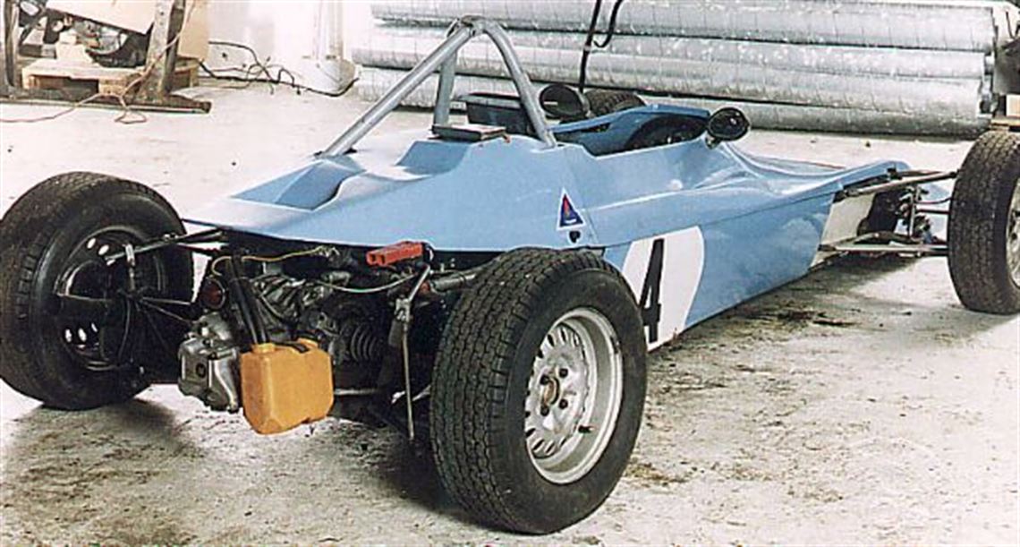 1976-van-diemen-rf76-formula-ford